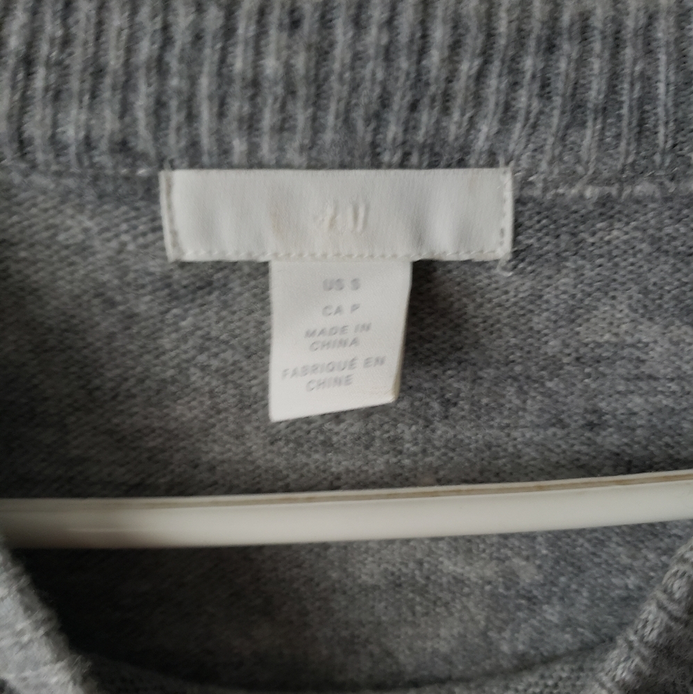 H&M oversized sweater - Picture 2 of 2